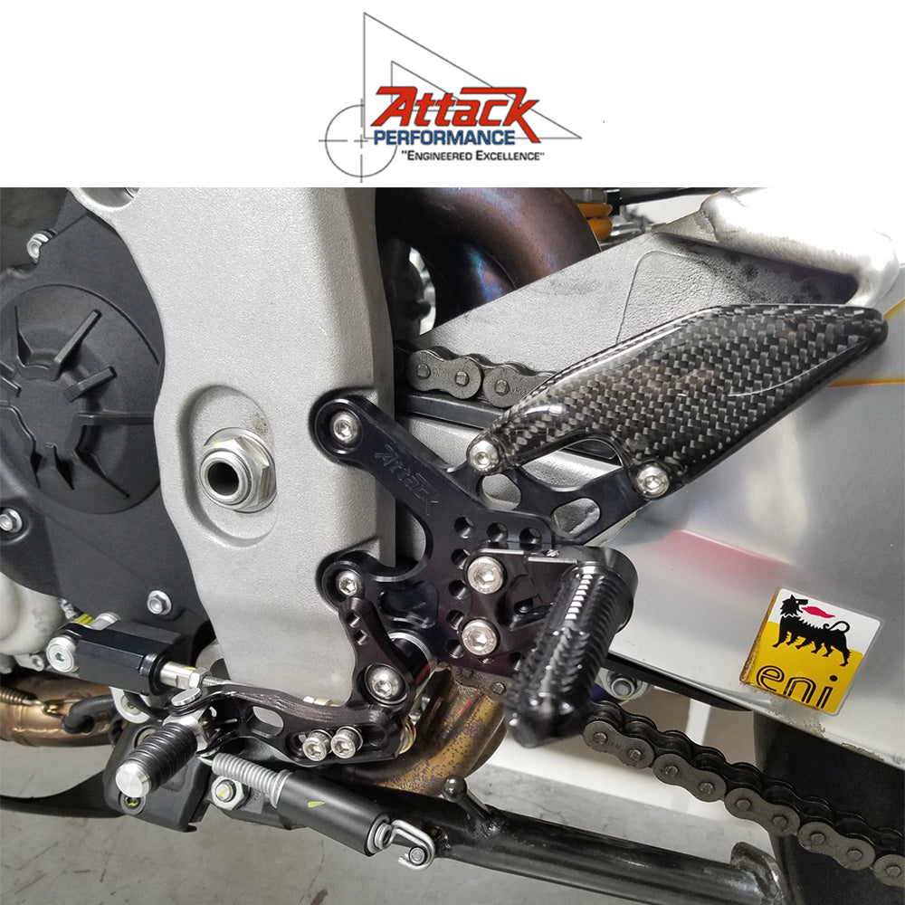 2017-2025年式 アプリリア RSV4 1100ファクトリー用 アタックパフォーマンス製リアセット(クリアー) Attack Performance REAR SET KIT, APRILIA RSV4 17- , TUONO 17- , CLEAR (消費税、送料込み)