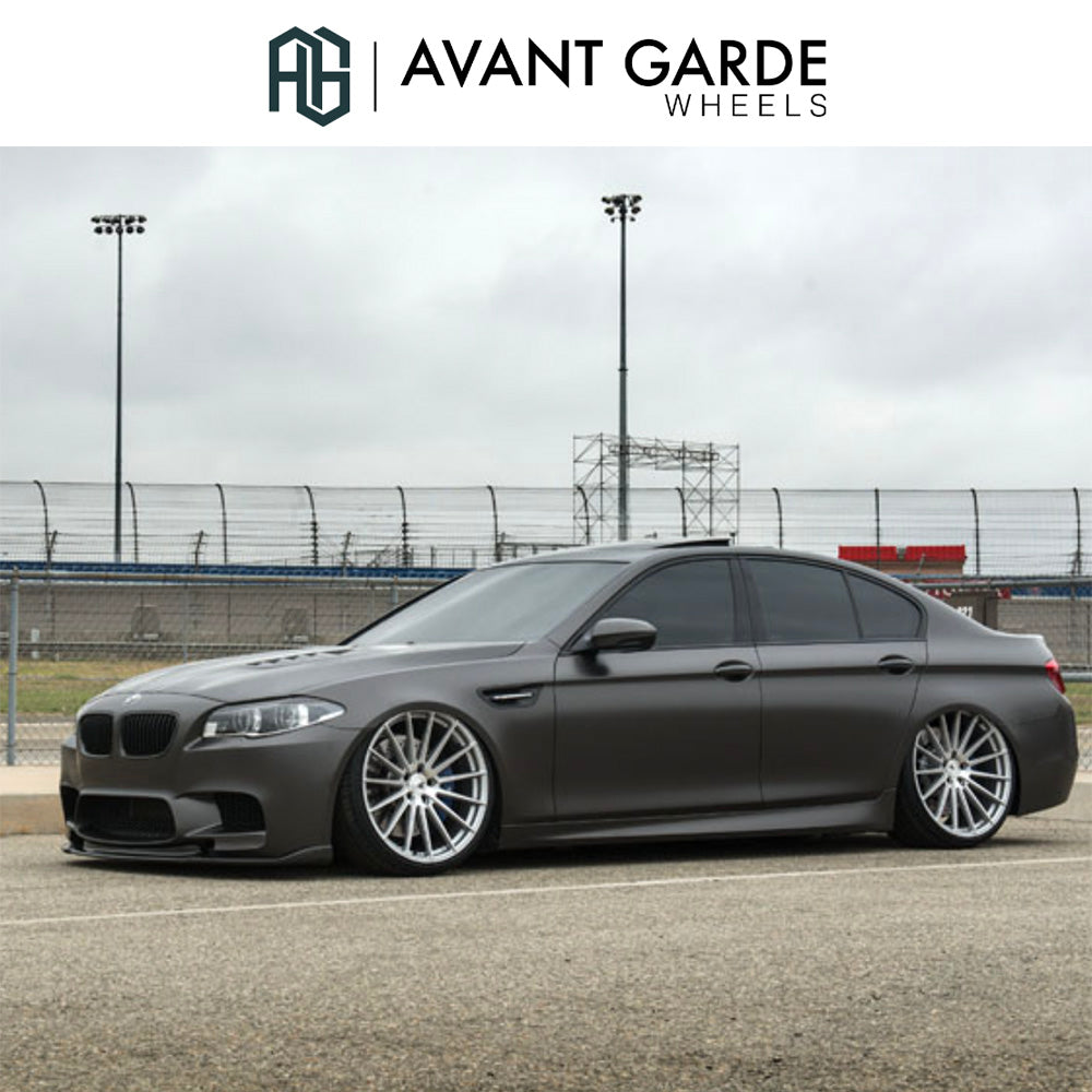 BMW M5用 アバンギャルド M615 22x9J ET 18フロント 22x10.5J ET 25 リア シルバーマシン ホイール4本セット Avant Garde M615 Silver Machine Wheels for BMW M5 (送料無料)