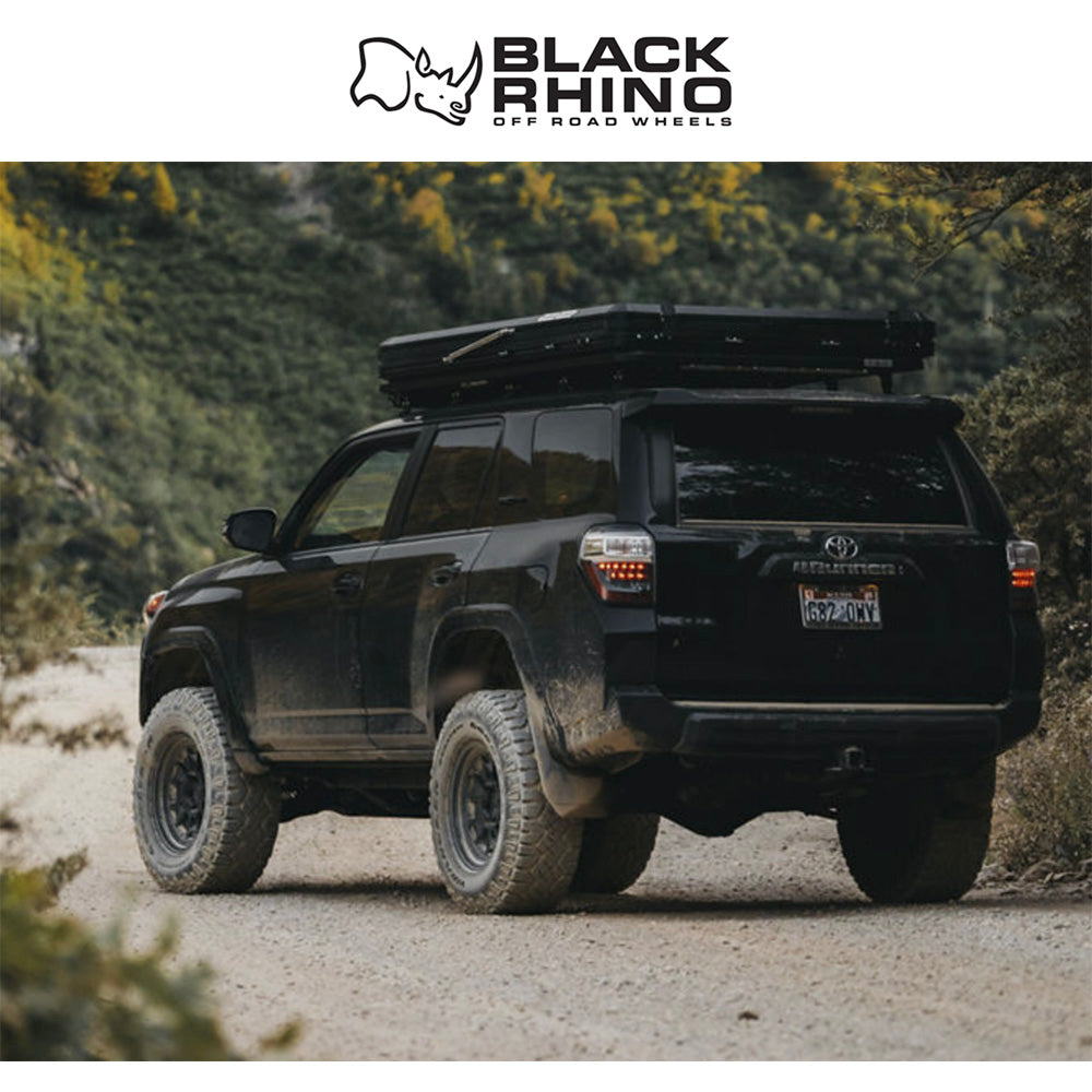 トヨタ ランドクルーザー用ブラックライノ モンド 17x8.5J ET 20 フロント、リア マットブラック/グロスブラックリップ ホイール4本セット Black Rhino MONDO 17X8.5 6X5.5 106 +20 M-BLK GB-LP (消費税、送料込み)