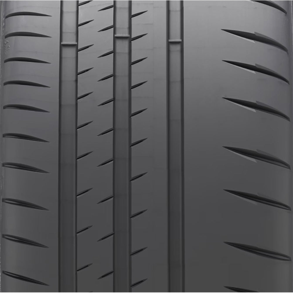 トヨタ GR スープラ用ミシュラン パイロットスポーツ カップ2 255/35ZR19フロント、275/35ZR19リアタイヤ4本セット MICHELIN PILOT SPORT CUP 2 Streetable Track & Competition for Toyota GR Supra (送料無料)