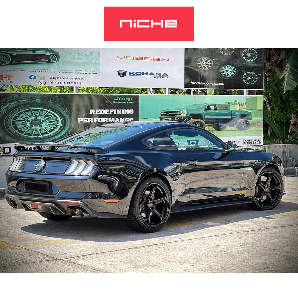 テスラモデルY用 ニッチ アロー 20x10.5J ET 40 フロント&リア グロスブラック ホイール4本セット Niche ARROW 20X10.5 5X4.5 72 BL 40MM (消費税、送料込み)