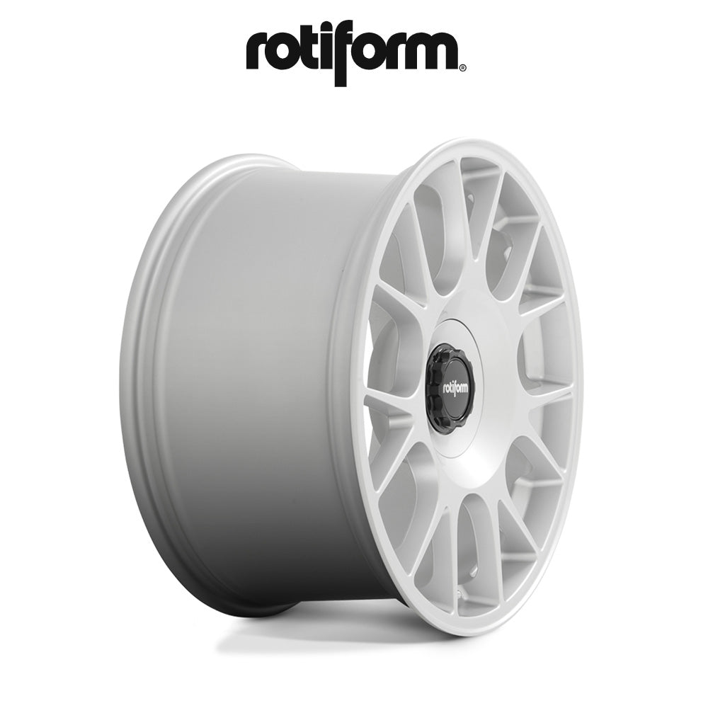 BMW M2用 ロティフォーム TUF-R 20x8.5J ET 35 フロント、20x10.5J ET 40 リア サテンシルバー ホイール4本セット Rotiform TUF-R 20X8.5 5X4.25/120 72 SS 35MM / TUF-R 20X10.5 5X4.25/120 72 SS 40MM (消費税、送料込み)