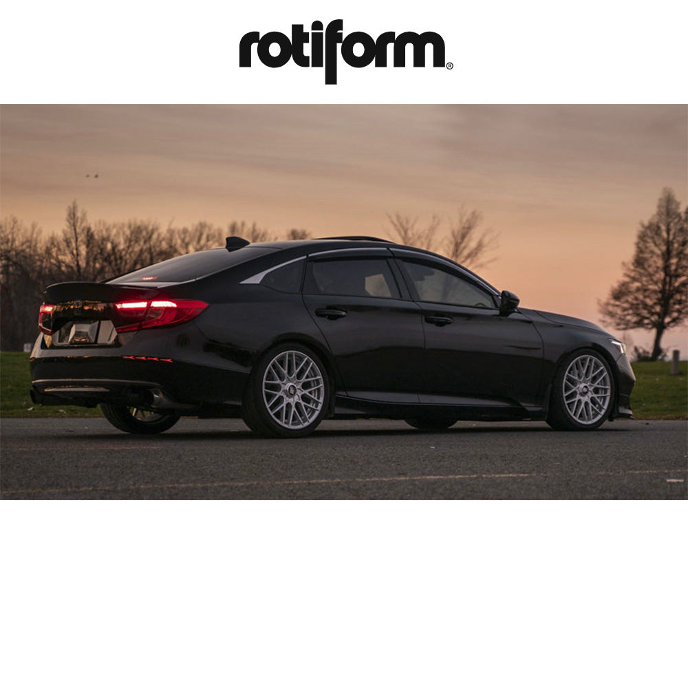 トヨタ プリウス(Toyota Prius)用 ロティフォーム RSE 17x8J ET 40 フロント&リア グロスシルバー ホイール4本セット Rotiform RSE 17X8 5X100/4.5 70.1 SL +40 (消費税、送料込み)