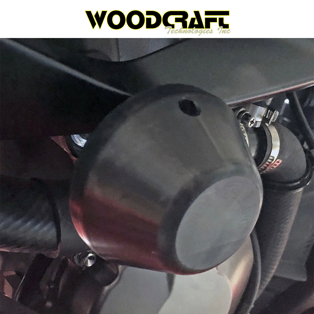 2019-2025年式 カワサキ Ninja ZX-6R用 ウッドクラフト製 フレームスライダーキット(パック付き) Woodcraft 50-0151 Kawasaki ZX636R Frame Slider Kit w/ pucks (消費税、送料込み)