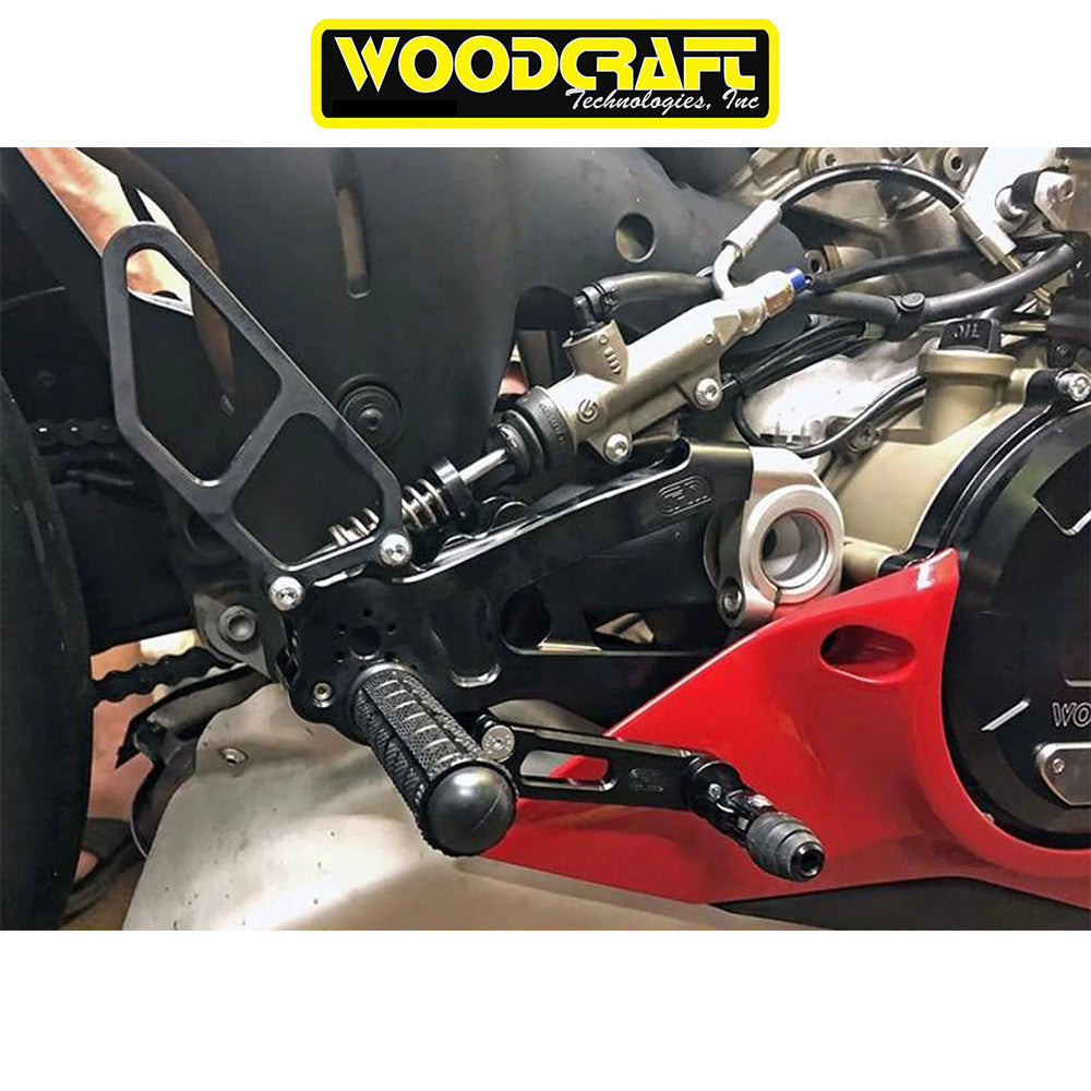 2021年から2024年式モデル ドゥカティ パニガーレ V4用 ウッドクラフト製 リアセットキット Woodcraft 05-0656B Ducati Panigale 2021-24 V4 Rearset Kit (消費税、送料込み)