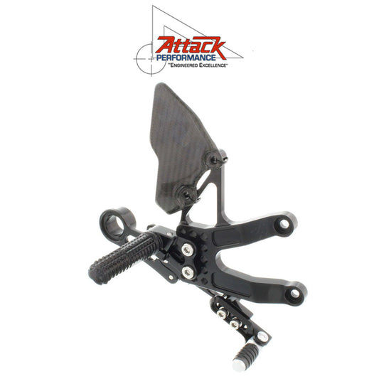 2013-2017年式 ＴＲＩＵＭＰＨ デイトナ ６７５Ｒ用 アタックパフォーマンス製リアセット(ブラック)　Attack Performance REAR SET KIT, TRIUMPH 675 13- , BLACK (消費税、送料込み)
