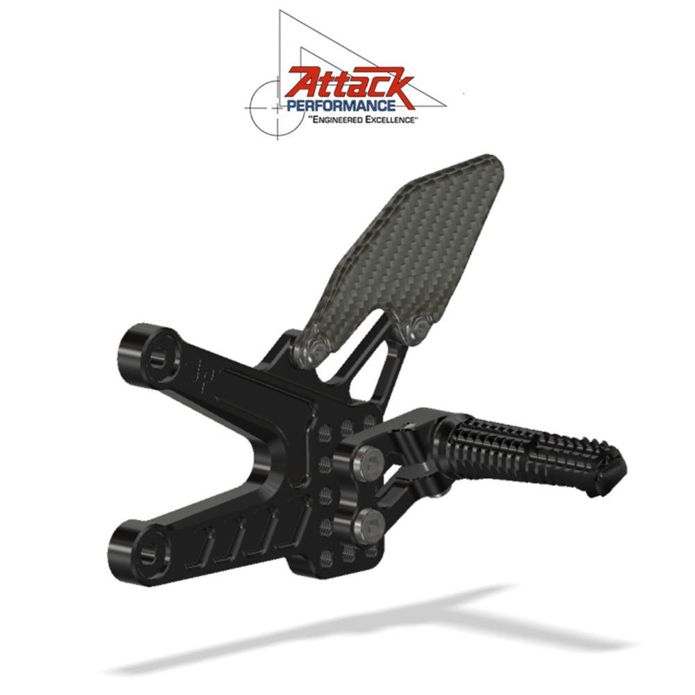 2006-2020年式 ヤマハＹＺＦ－Ｒ６用 アタックパフォーマンス製リアセット(カーボンヒールガード付き)(ブラック)　Attack Performance REAR SET KIT, YAM R6 06- , BLACK (CARBON HEEL GUARDS) (CARBON HEEL GUARDS) (消費税、送料込み)  SKU 123110B