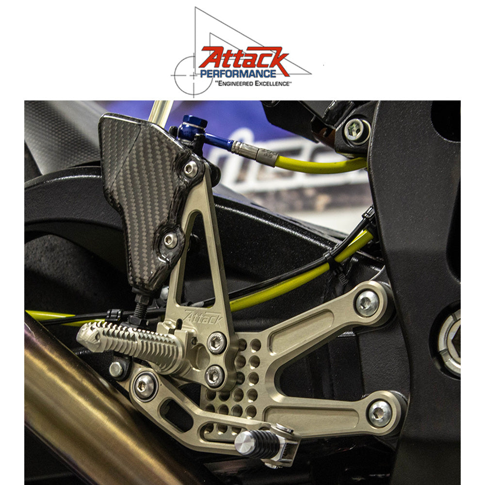 2017-2025年式 スズキ ＧＳＸ－Ｒ１０００Ｒ用 アタックパフォーマンス製リアセット(ブラック)　Attack Performance REAR SET KIT WITH SHIFT LEVER, GSXR1000 17 - , AERO HARD (消費税、送料込み)