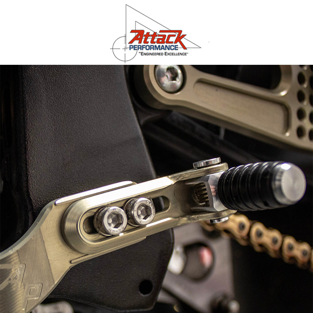 2017-2025年式 スズキ ＧＳＸ－Ｒ１０００Ｒ用 アタックパフォーマンス製リアセット(ブラック)　Attack Performance REAR SET KIT WITH SHIFT LEVER, GSXR1000 17 - , AERO HARD (消費税、送料込み)