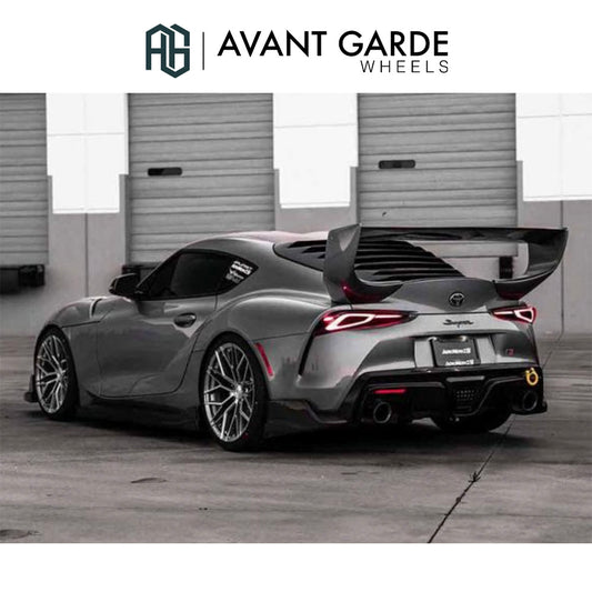 トヨタ スープラ (Toyota GR Supra)用 アバンギャルド M520R ダークメタリック 20x9J ET 20 フロント 20x10.5J ET 35 リア LEXANI LX-TWENTYタイヤ付きホイール４本セット Avant Garde M520R DARK GRAPHITE METALLIC 20x9J Front 20x10.5J Rear for Toyota GR Supra (送料無料)
