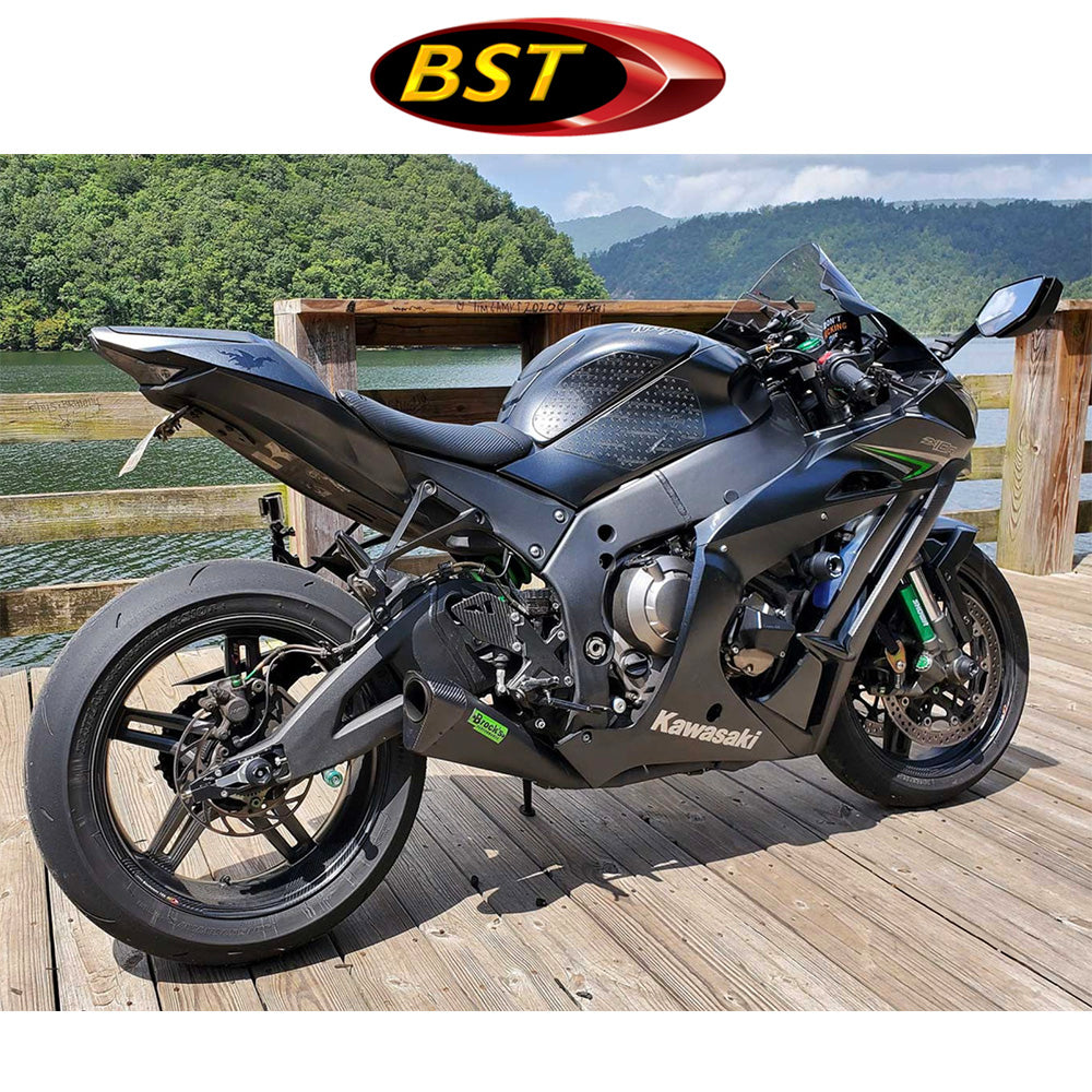 ２０１６年から２０２５年式モデル カワサキ Ｎｉｎｊａ ＺＸ－１０Ｒ用 BST ラピッドテック 17 x 3.5J カーボンファイバーフロントホイール１本　BST Rapid TEK 17 x 3.5 Front Wheel - Kawasaki ZX-10R (16-25) (送料無料)