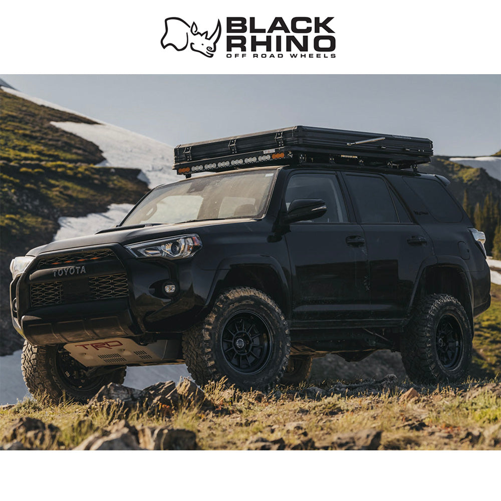 トヨタ ランドクルーザー用ブラックライノ モンド 17x8.5J ET 20 フロント、リア マットブラック／グロスブラックリップ ホイール４本セット　Black Rhino MONDO 17X8.5 6X5.5 106 +20 M-BLK GB-LP (消費税、送料込み)