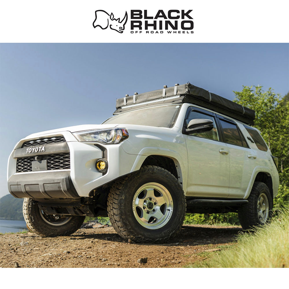 トヨタ ランドクルーザー用ブラックライノ ソル 17x8J ET 20 フロント、リア グロスシルバーマシンドフェイス ホイール４本セット　Black Rhino SOL 17X8 6X5.5 106 +20 G-SLV MCH-FC (消費税、送料込み)