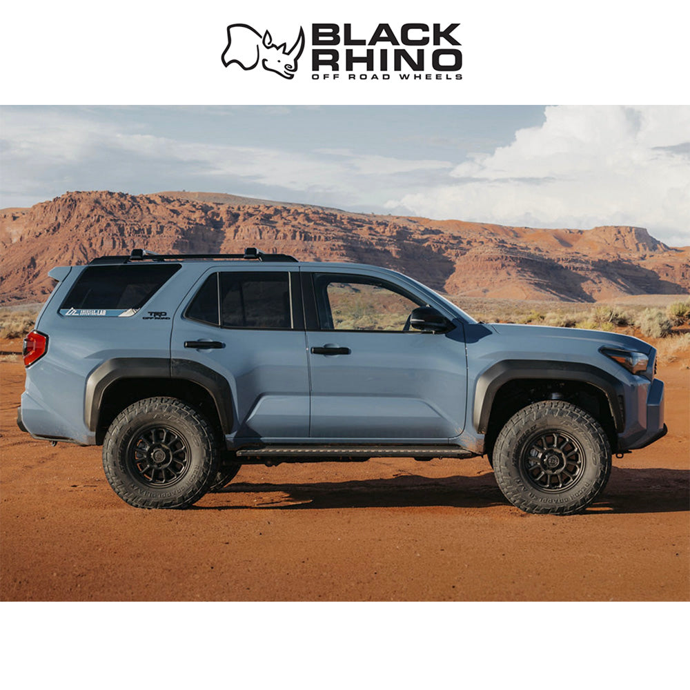 トヨタ ランドクルーザー用ブラックライノ アルタ 17x8.5J ET 32 フロント、リア マットブラック ホイール４本セット　Black Rhino ALTA 17X8 6X5.5 106 +32 M-BLK(消費税、送料込み)