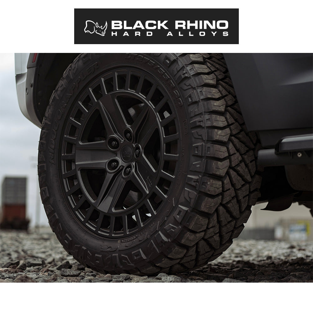ランドローバー ディフェンダー１１０ (Land Rover Defender 110)用ブラックライノ アルストン 18x8.5J グロスホワイトホイール４本セット Black Rhino Alston BR005 18X8.5 5X120 G-WHT 25MM (送料無料)