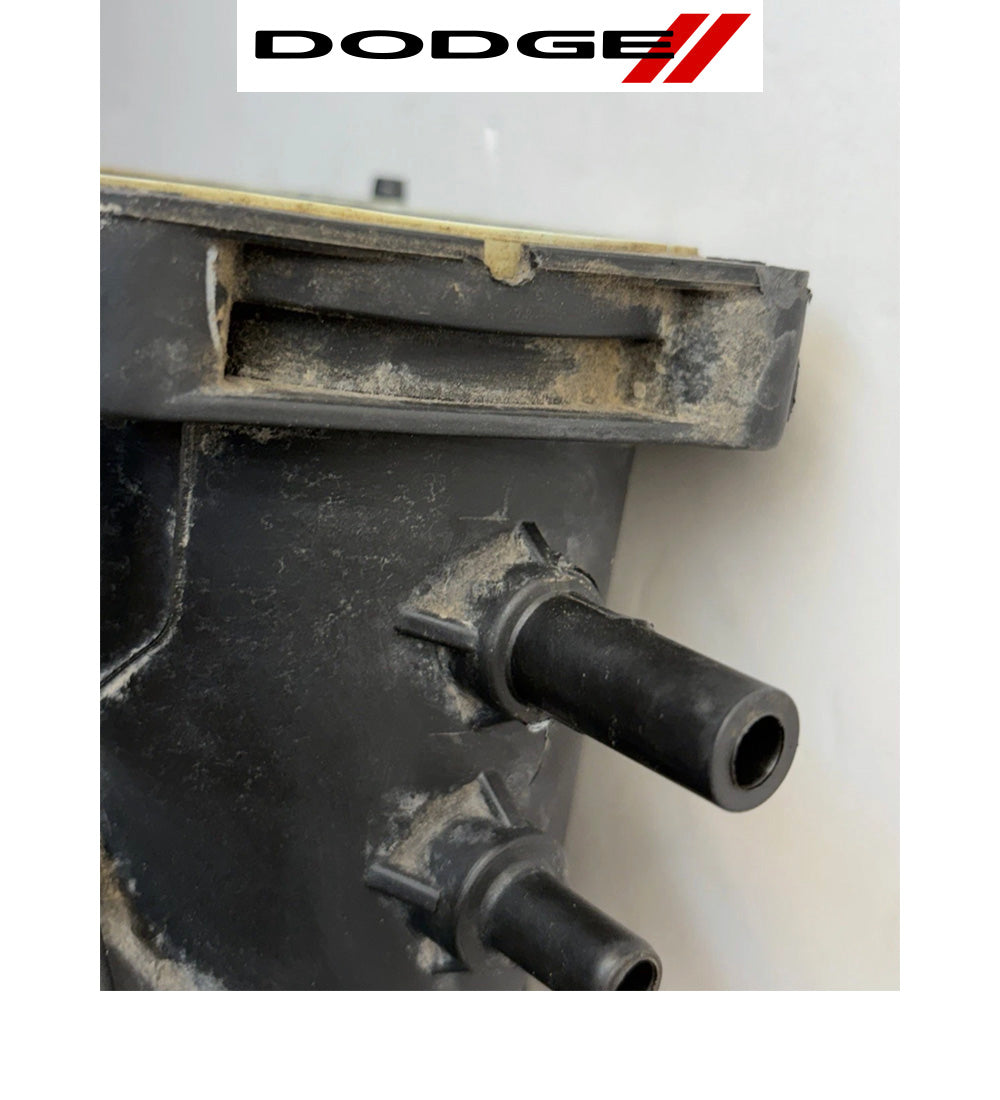 2007年～2010年式 ダッジ チャージャー マグナム クライスラー 300 3.5L V6 アッパーインテークマニホールド 中古純正部品　2007-2010 Dodge Charger Magnum Chrysler 300 3.5L V6 Upper Intake Manifold OEM (消費税、送料込み)