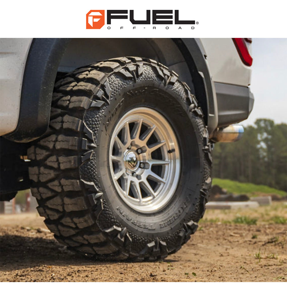 トヨタ ランドクルーザー用 フューエル スパー 17x8.5J ET 25 フロント、リア グロスシルバー マシーンドフェイス ホイール４本セット　Fuel SPUR 17X8.5 6X5.5 106 +25 G-SLV-MCH-FC (消費税、送料込み)