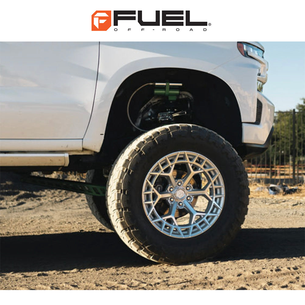 トヨタ ランドクルーザー用 フューエル チャージャー 20x9J ET 20 フロント、リア グロスシルバー（マシニング加工済みフェイス）ホイール４本セット　Fuel CHARGER 20X9 6X5.5 106 +20 G-SLV-MCH (消費税、送料込み)