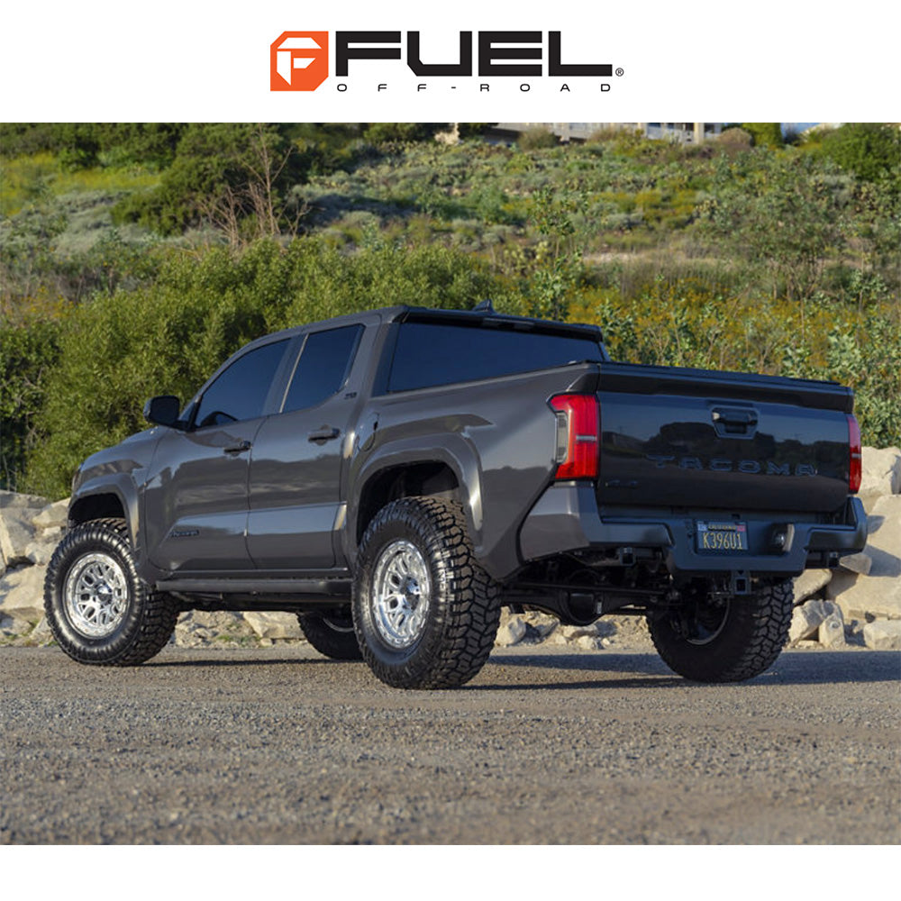 トヨタ ランドクルーザー用 フューエル サージ 18x9J ET 20 フロント、リア グロスシルバー(マシニング加工済みフェイス) ホイール４本セット　Fuel SURGE 18X9 6X5.5 106 +20 G-SLV-MCH (消費税、送料込み)
