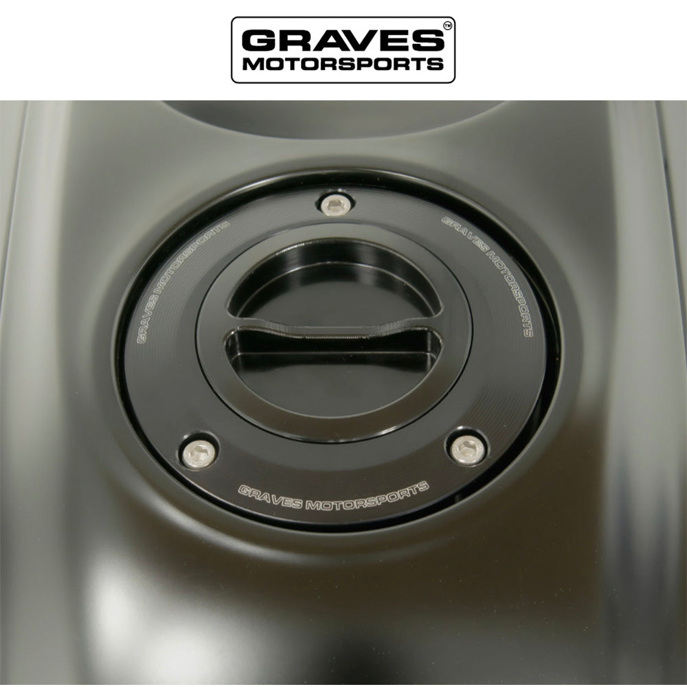 2025年式以降 ヤマハ YZF-R9用 グレイブス モータースポーツ製ツイストオン/オフ式ガソリンキャップ　Graves Motorsports Yamaha Gas Cap - Multi Fitment (消費税、送料込み)