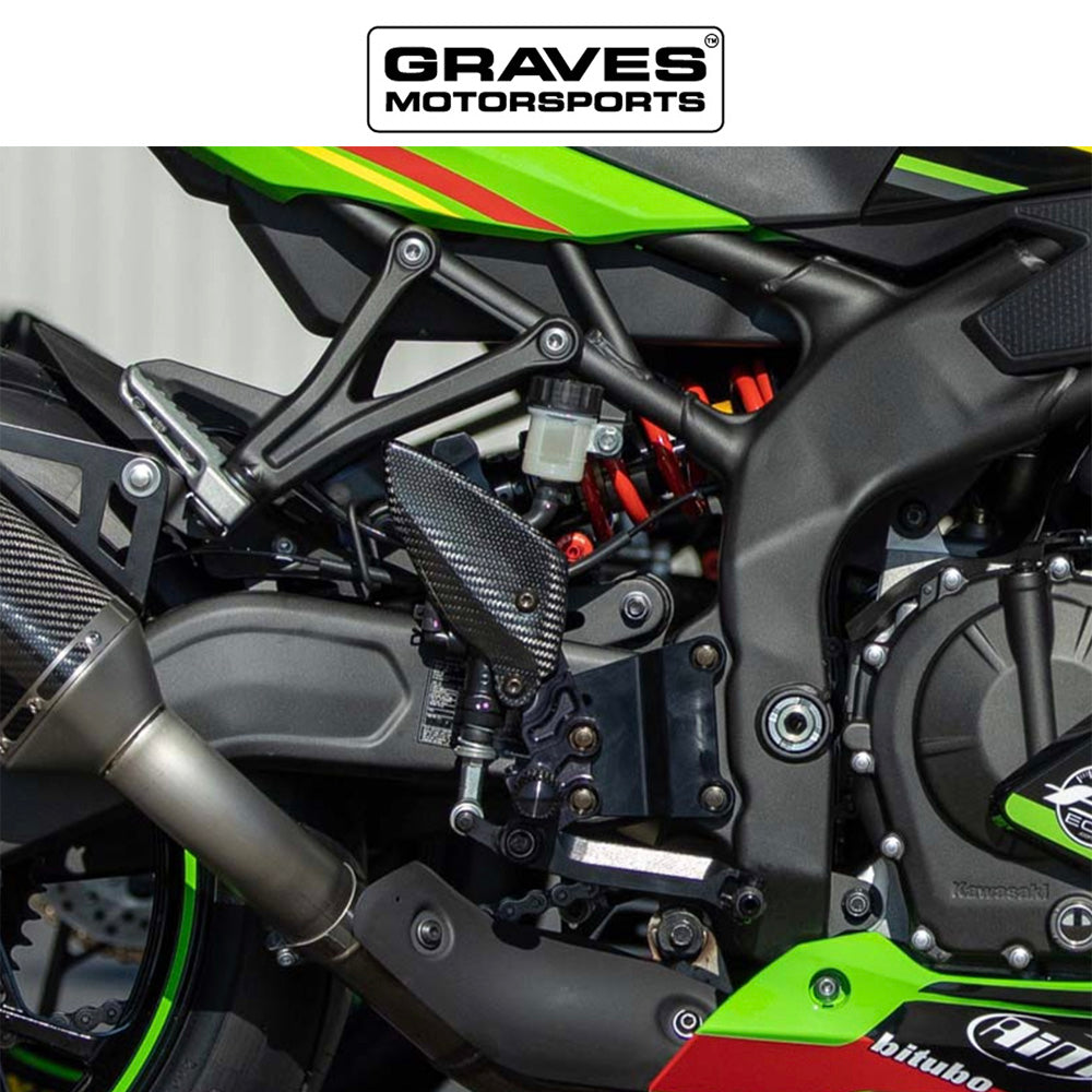 カワサキ Ｎｉｎｊａ ＺＸ－４ＲＲ用 グレイブス モータースポーツ製調整式リアセット　Kawasaki ZX-4RR / ZX-4R Adjustable Rearsets (消費税、送料込み)カワサキ Ｎｉｎｊａ ＺＸ－４ＲＲ用 グレイブス モータースポーツ製調整式リアセット　Kawasaki ZX-4RR / ZX-4R Adjustable Rearsets (消費税、送料込み)