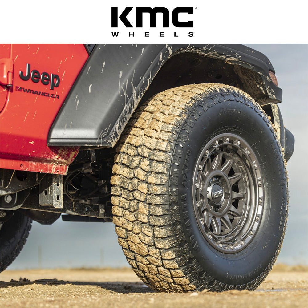 トヨタ ランドクルーザー用 KMC クラクス 17x8.5J ET 25 フロント、リア グロスガンメタル ホイール４本セット　KMC CRUX 17X8.5 6X5.5 106 +25 G-GNMTL (消費税、送料込み)