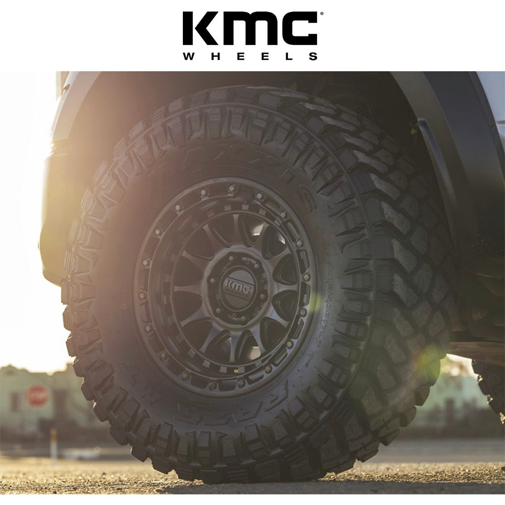 トヨタ ランドクルーザー用 KMC クラクス 17x8.5J ET 25 フロント、リア ブラックアウト ホイール４本セット　KMC CRUX 17X8.5 6X5.5 106 +25 BLK-OUT (消費税、送料込み)