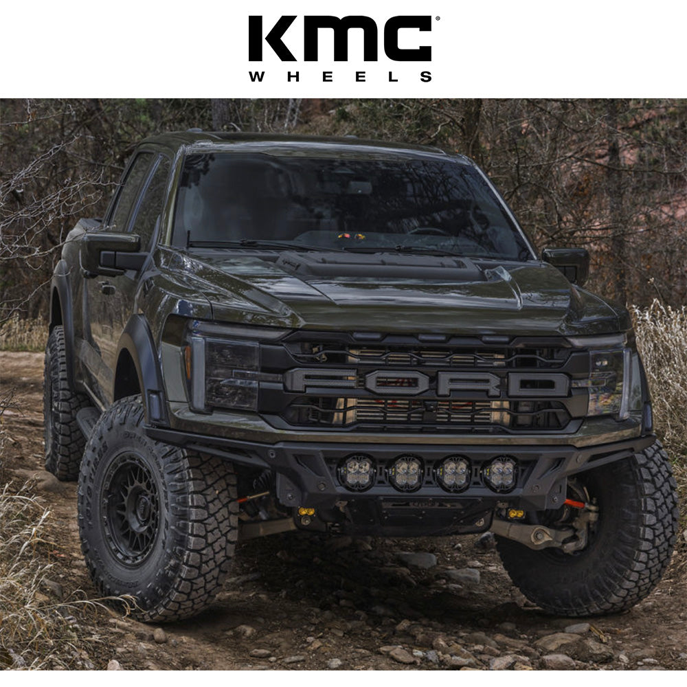 トヨタ ランドクルーザー用 KMC アタック 17x8.5J ET 25 フロント、リア マットブラック ホイール４本セット　KMC ATTACK 17X8.5 6X5.5 106 +25 M-BLK (消費税、送料込み)