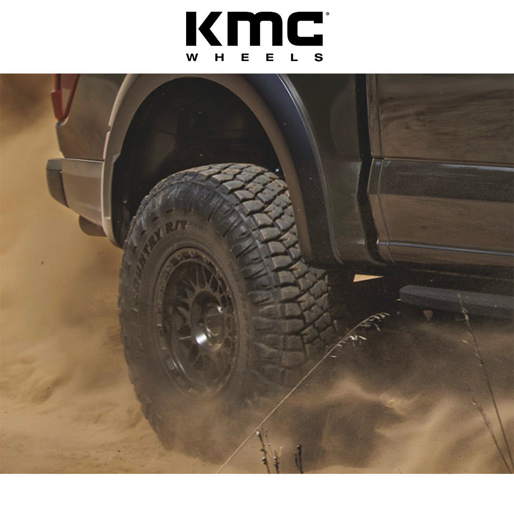 トヨタ ランドクルーザー用 KMC アタック 17x8.5J ET 25 フロント、リア マットブラック ホイール４本セット　KMC ATTACK 17X8.5 6X5.5 106 +25 M-BLK (消費税、送料込み)
