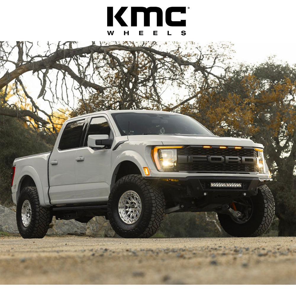 トヨタ ランドクルーザー用 KMC クラクス 17x8.5J ET 25 フロント、リア グロスシルバーマシンフェイス ホイール４本セット　KMC CRUX 17X8.5 6X5.5 106 +25 G-SLV-MCH-FC (消費税、送料込み)