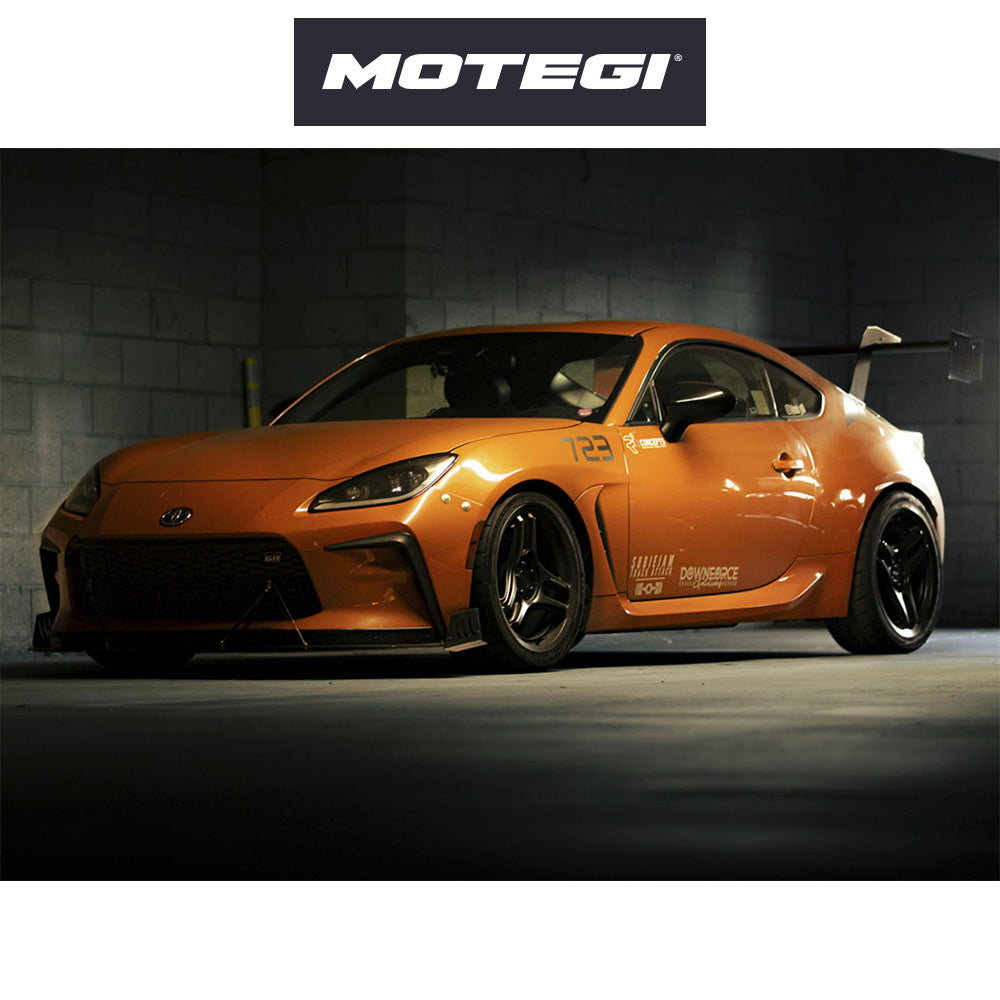 トヨタ ＧＲ８６用 モテギ レーシング コジン 18x9.5J ET 38 フロント&リア マットブラック フローフォーミング・アルミニウムホイール４本セット (消費税、送料込み)