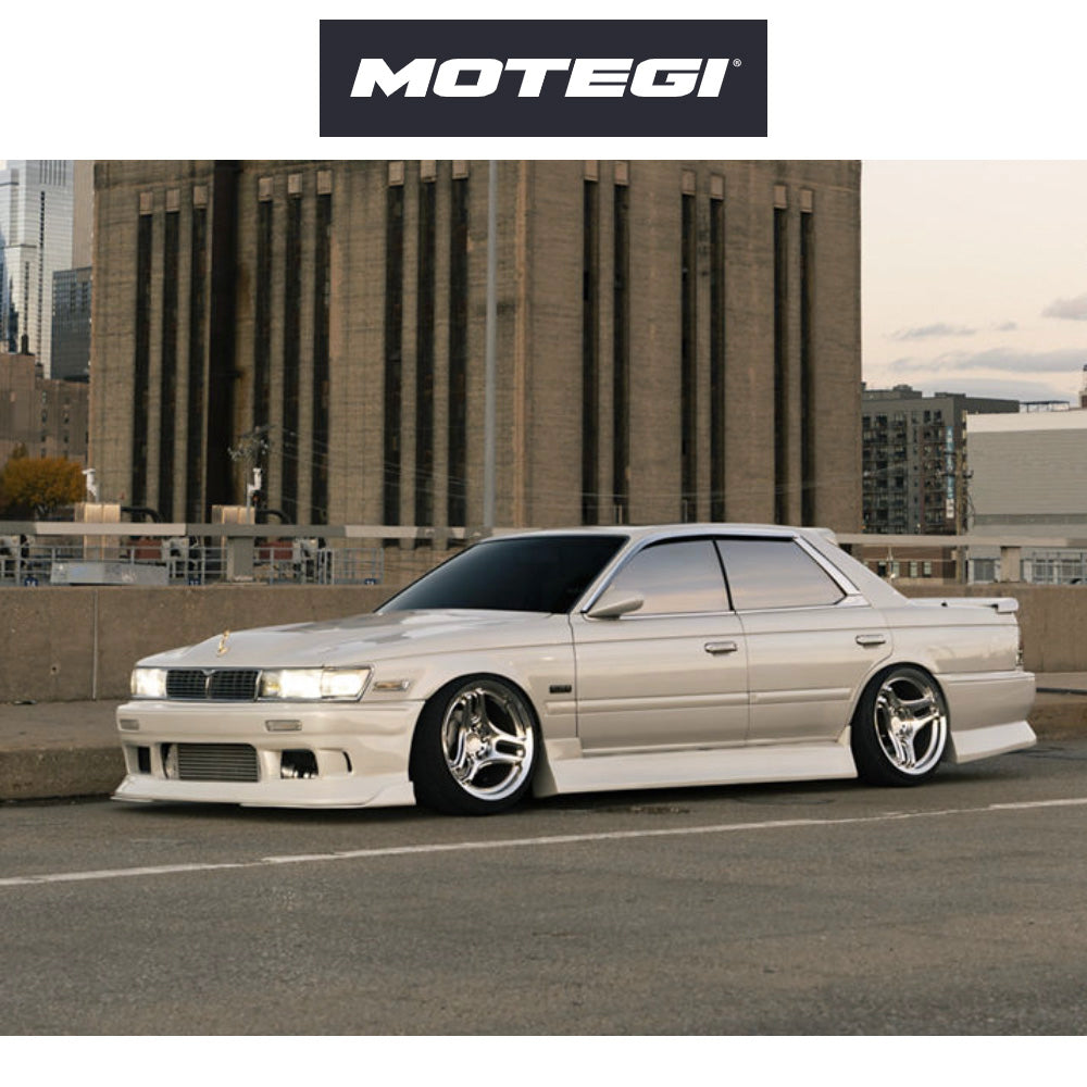 トヨタ ＧＲ８６用 モテギ レーシング コジン 18x8.5J ET 35 フロント&リア ポリッシュド フローフォーミング・アルミニウムホイール４本セット (消費税、送料込み)