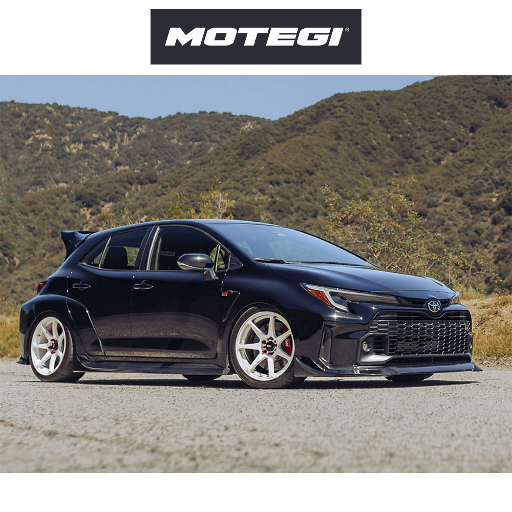 トヨタ ＧＲカローラ用 モテギ バトル 18x8J ET 30 ホワイト ホイール４本セット Motegi BATTLE 18X8 5X4.5 72 +30 WHITE (消費税、送料込み)