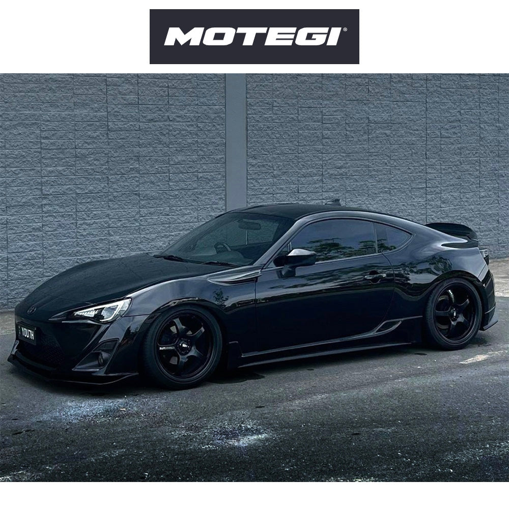 トヨタ ＧＲカローラ用 モテギ レーシング MR131 トラックライト 18x9J ET 35 フロント&リア サテンブラック ホイール４本セット Motegi MR131 18X9 5X4.5 S-BLK 35MM (消費税、送料込み)