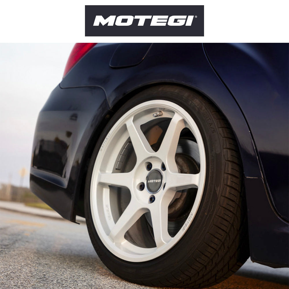 トヨタ ＧＲカローラ用 モテギ レーシング バトル６ 18x8.5J ET 35 フロント、リア ホワイト フロー成形アルミニウムホイール４本セット Motegi BATTLE VI 18X8.5 5X4.5 72 +35 MA-WHT-PRL (消費税、送料込み)