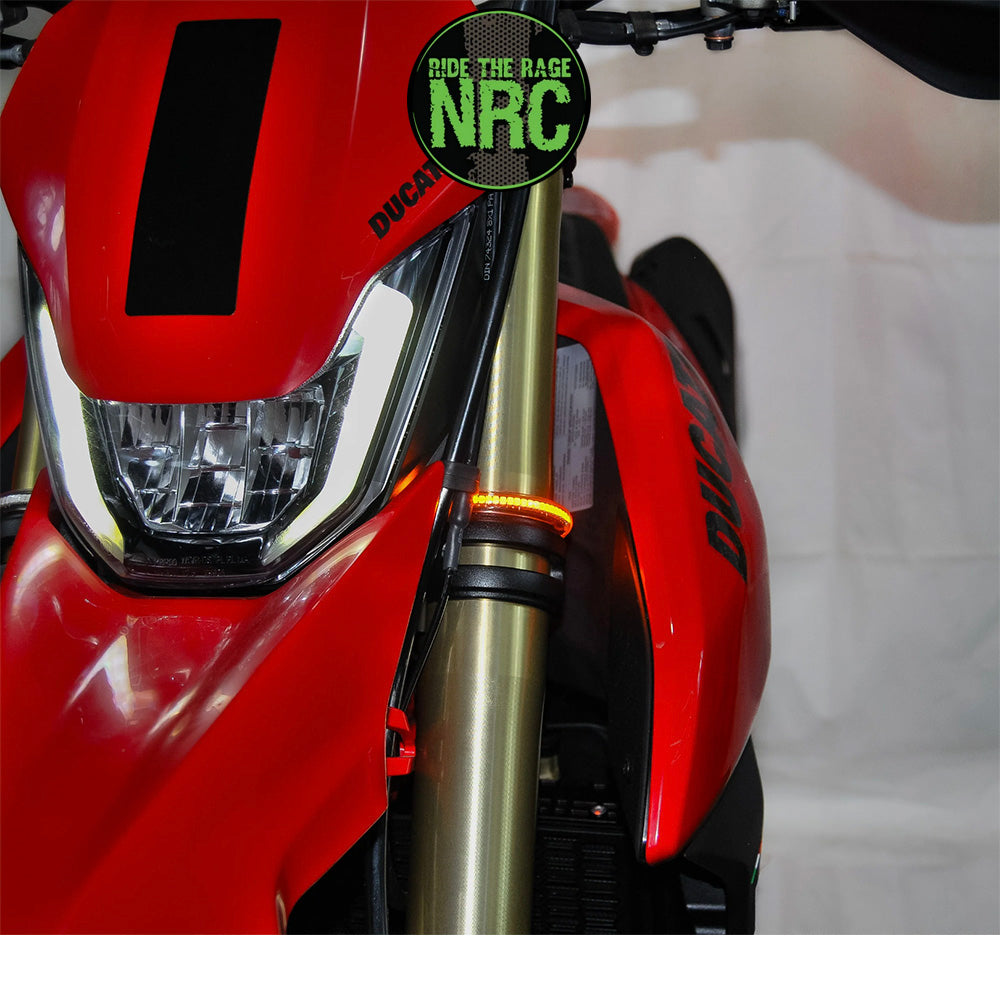 ２０２４年から現行年式モデル ＤＵＣＡＴＩ ＤＵＣＡＴＩ ハイパーモタード６９８モノ　ＲＶＥ用 NRC ニューレイジサイクル LEDフロントターンシグナルキット DUCATI HYPERMOTARD 698 FRONT TURN SIGNALS (2024-PRESENT) (送料無料)