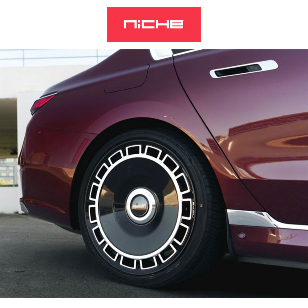 日産 ＧＴ－Ｒ用 ニッチ ベニス 20x9J ET 35 フロント、20x10.5 ET 40 リア グロスブラック・マシンドフェイス フローフォーミング・アルミニウムホイール４本セット (消費税、送料込み)