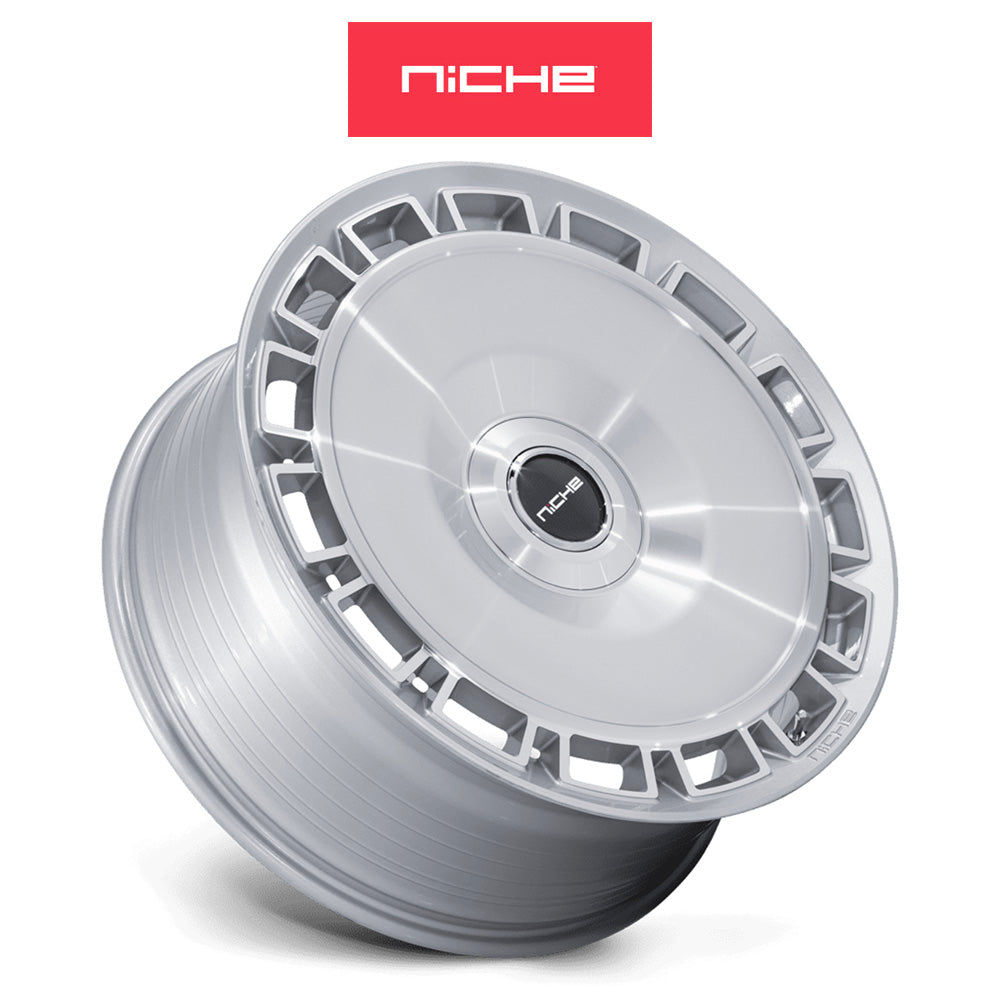 日産 ＧＴ－Ｒ用 ニッチ ベニス 20x9J ET 35 フロント、20x10.5 ET 40 リア グロスシルバー / マシーンドフェイス フローフォーミング・アルミニウムホイール４本セット (消費税、送料込み)
