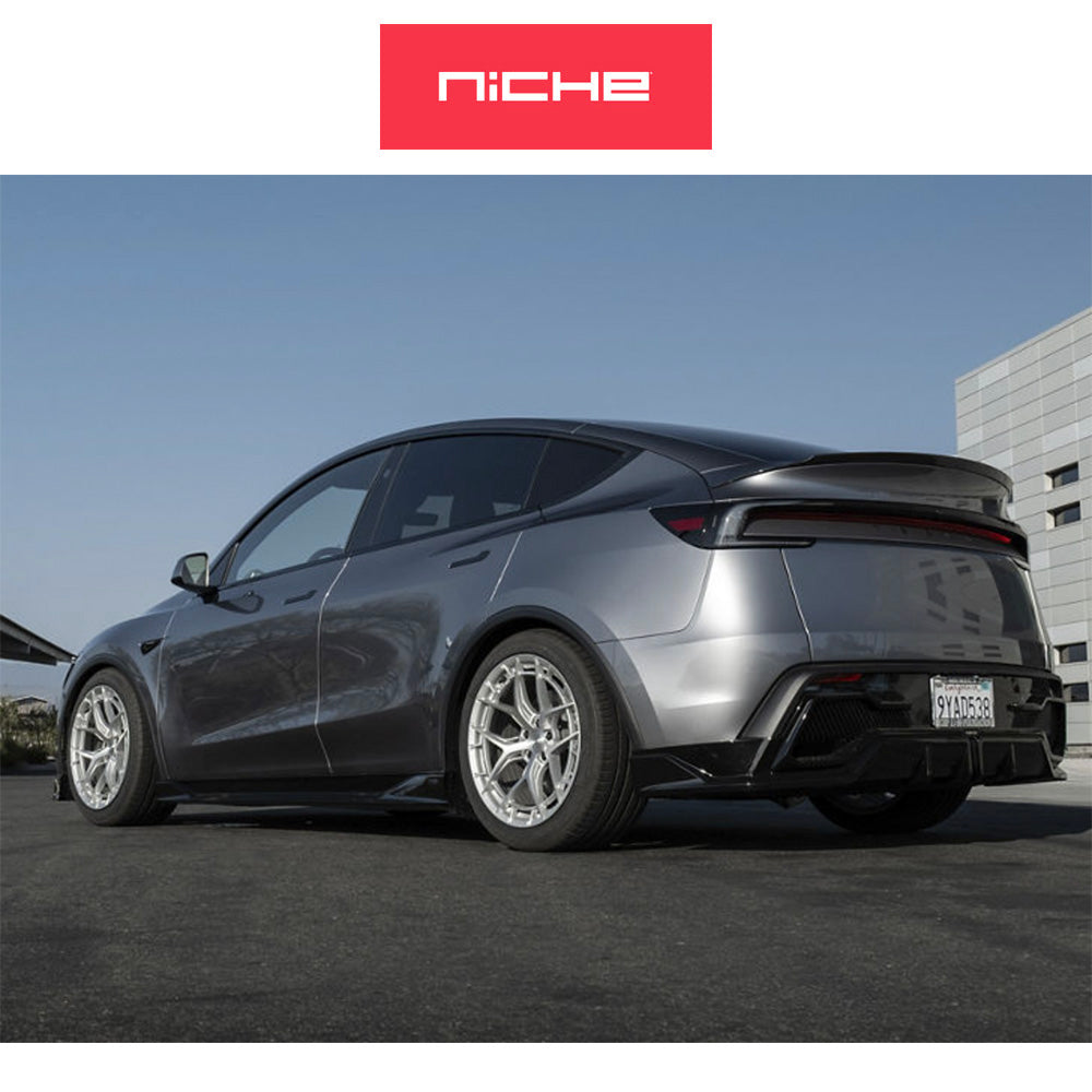 ランドローバー レンジローバー用 ニッチ リビエラ 22x9J ET 27 フロント、リア グロスシルバー ブラッシュドフェイス フリーフォームホイール４本セット (消費税、送料込み)