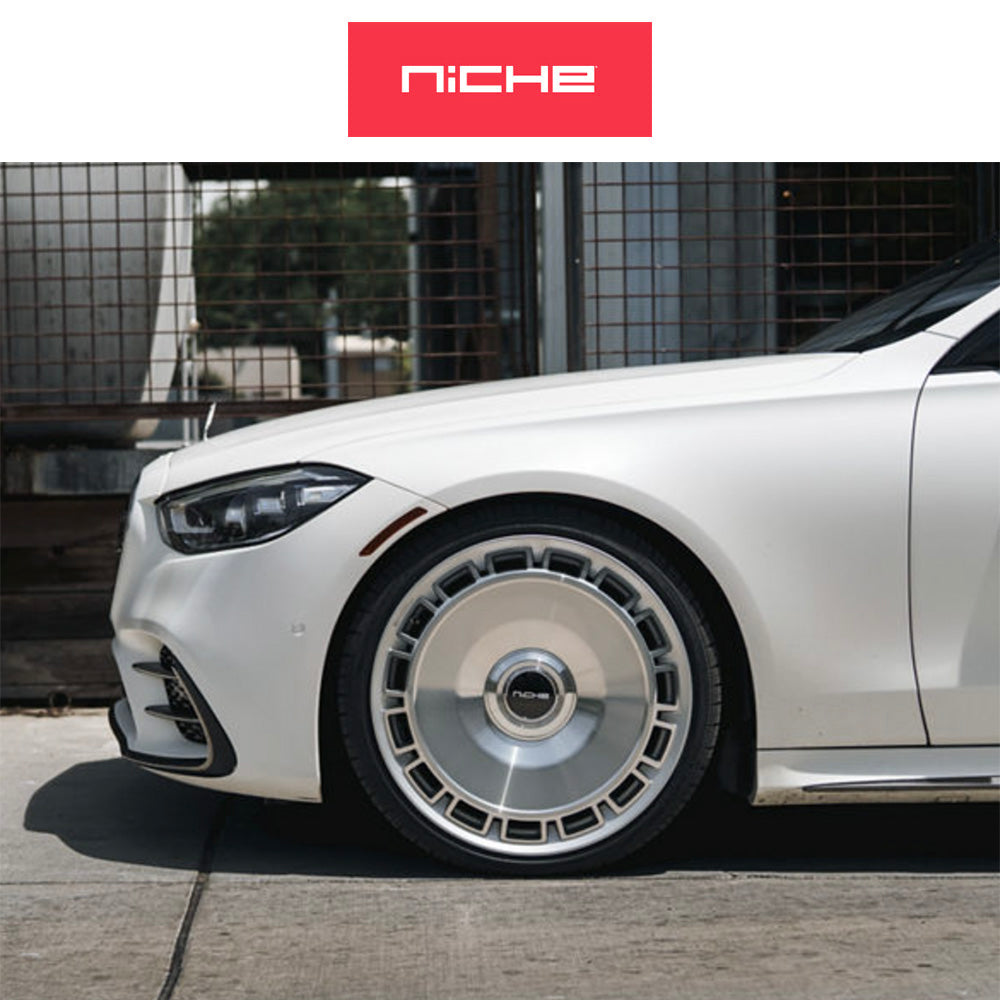 ＢＭＷ Ｍ５(2018-2023年式)用 ニッチ ベニス 22x9J ET 20 フロント、22x10J ET 35 リア グロスシルバー / マシーンドフェイス フローフォーミング・アルミニウムホイール４本セット (消費税、送料込み)