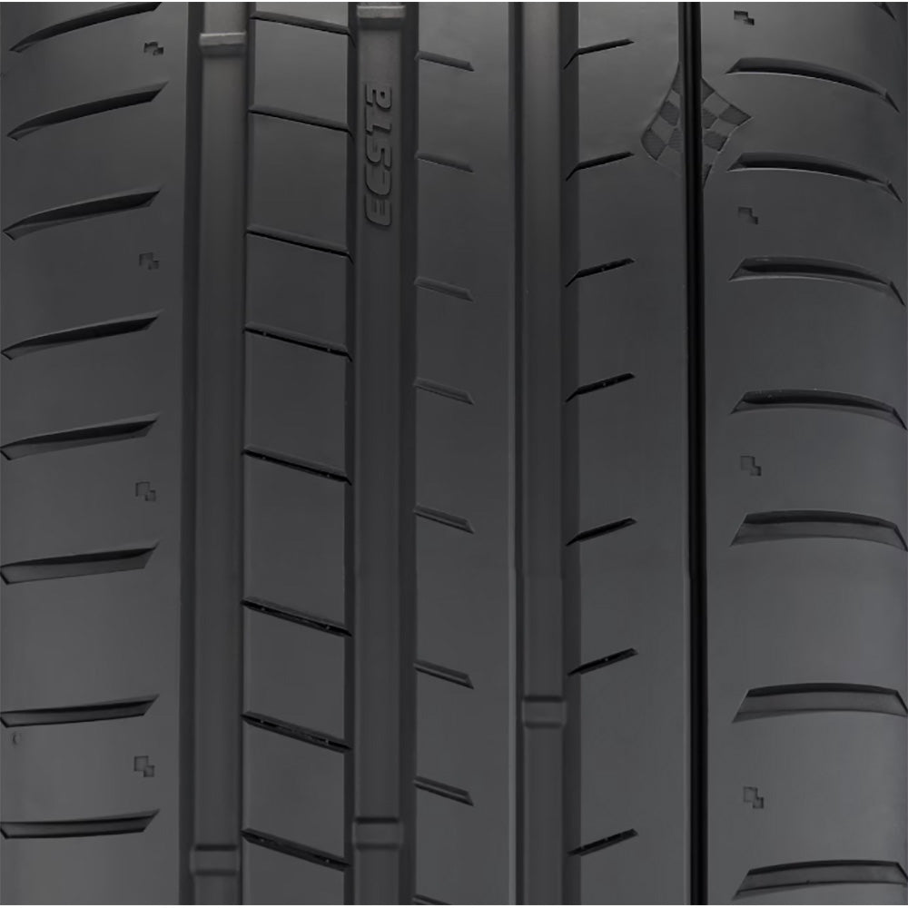 日産 ＧＴ－Ｒ用 クムホ エクスタ PS91 255/40ZR20フロント、285/35ZR20 リアマックスパフォーマンスサマータイヤ４本セット　KUMHO  ECSTA PS91 Max Performance Summer for Nissan GT-R (送料無料)