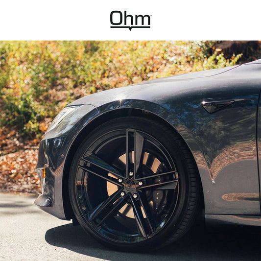 テスラ モデル３ (TESLA Model 3)用 OHM ライトニング 18x8.5J グロスブラック ホイール４本セット OHM Lightning OMLTG 18X8.5 5X120 G-BLK 30MM (送料無料)