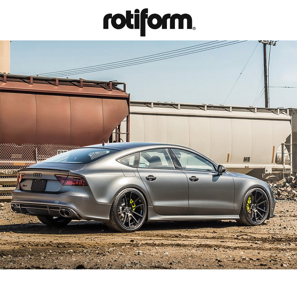 アウディ Ａ４用 ロティフォーム SPF 18x8.5J ET 45 フロント、リア マットブラック ホイール４本セット　Rotiform SPF 18X8.5 5X112 66.56 BD 45MM (消費税、送料込み)