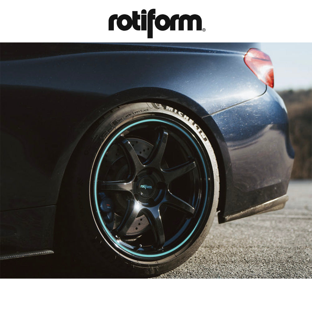 トヨタ ＧＲ８６(Toyota GR86)用 ロティフォーム BPU 18x8.5J ET 35 フロント&リア グロスブラック、ティールストライプ ホイール４本セット　Rotiform BPU 18X8.5 5X100 56 +35 G-BLK TL STR (消費税、送料込み)