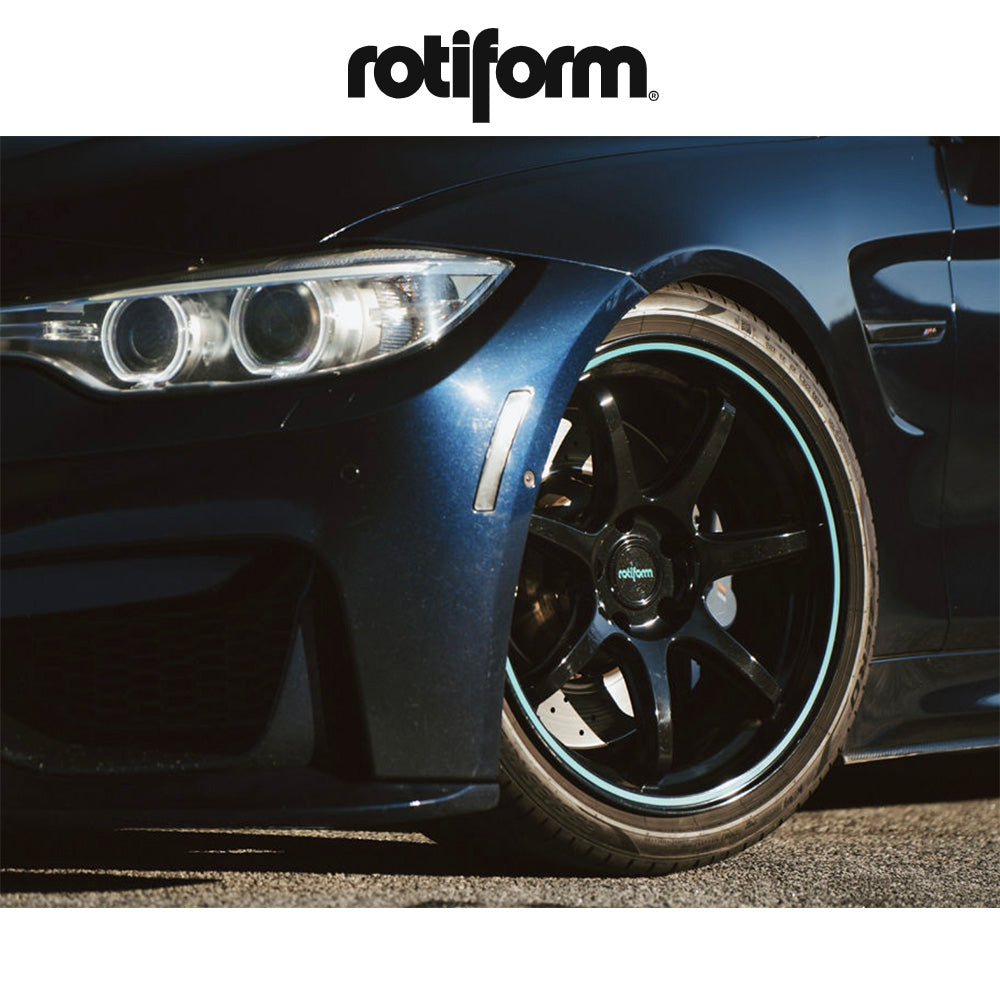トヨタ ＧＲ８６(Toyota GR86)用 ロティフォーム BPU 18x8.5J ET 35 フロント&リア グロスブラック、ティールストライプ ホイール４本セット　Rotiform BPU 18X8.5 5X100 56 +35 G-BLK TL STR (消費税、送料込み)