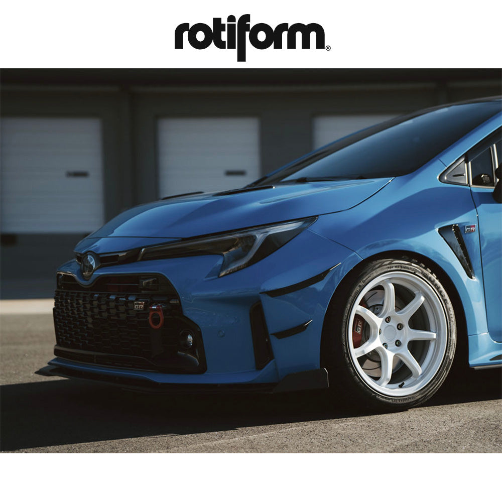 トヨタ ＧＲカローラ(Toyota GR Corolla)用 ロティフォーム BPU 18x8.5J ET 35 フロント、リア グロスブラック、ティールストライプ ホイール４本セット　Rotiform BPU 18X8.5 5X4.5 72 +35 G-BLK TL STR (消費税、送料込み)