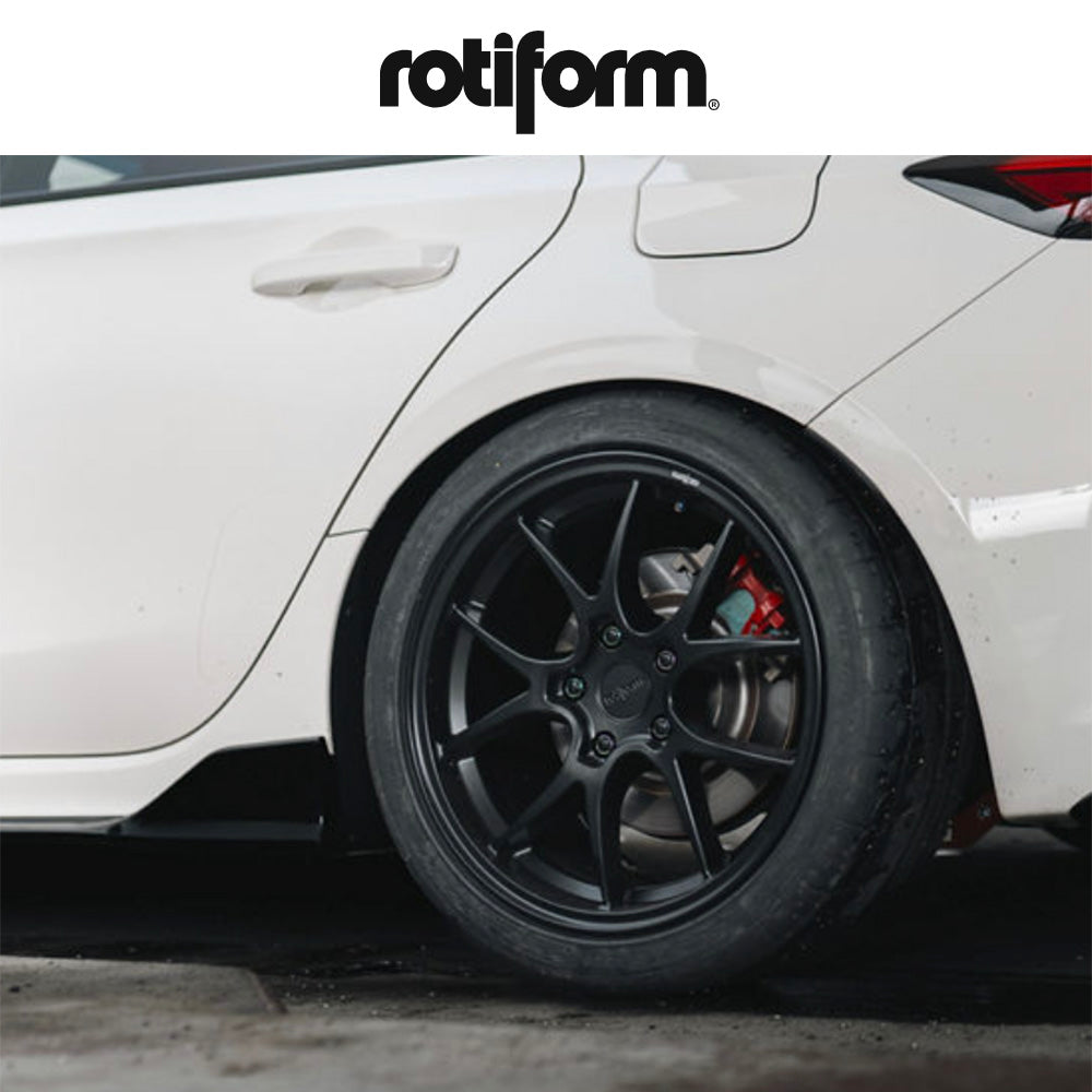 トヨタ ＧＲ８６(Toyota GR86)用 ロティフォーム LTN-J 18x8.5J ET 35 フロント&リア マットブラック ホイール４本セット　Rotiform LTN-J 18X8.5 5X100 56 +35 M-BLK (消費税、送料込み)