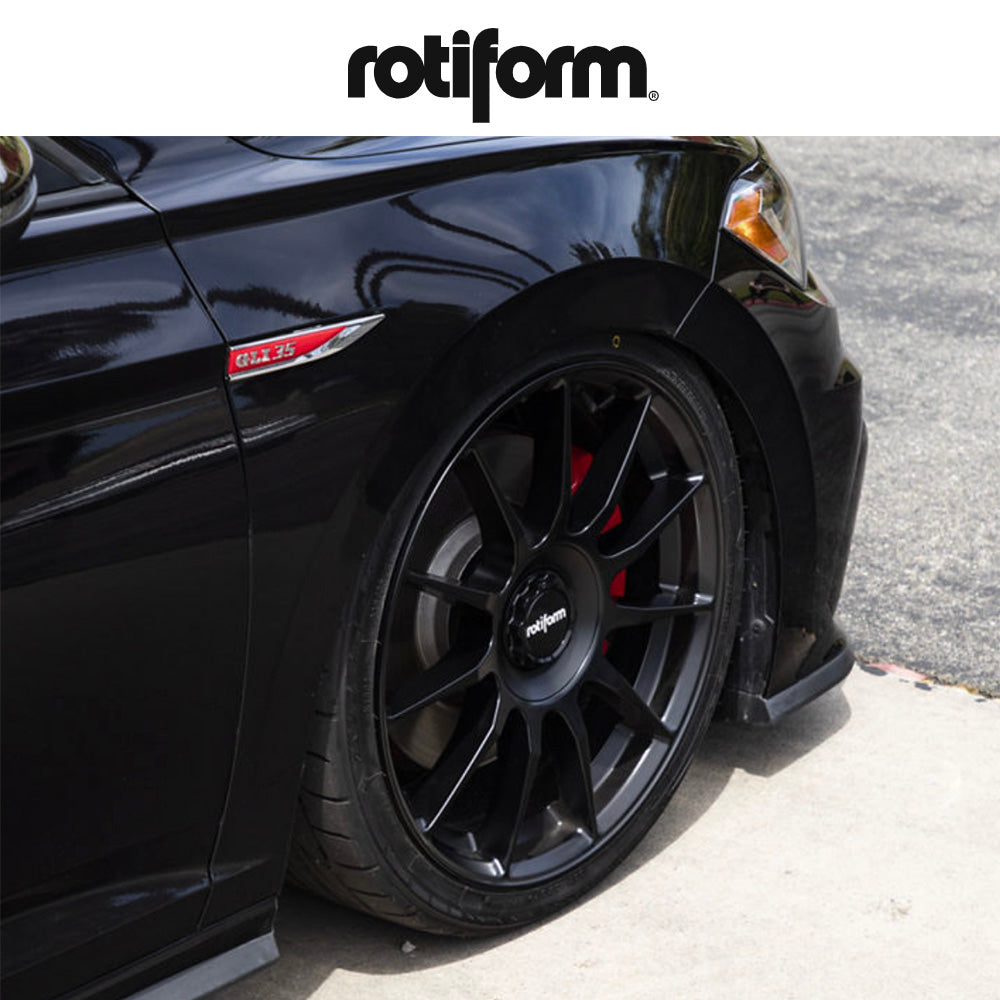 トヨタ プリウス(Toyota Prius)用 ロティフォーム DTM 17x8J ET 40 フロント&リア サテンブラック ホイール４本セット Rotiform DTM 17X8 5X4.25/4.5 72 +40 BD (消費税、送料込み)