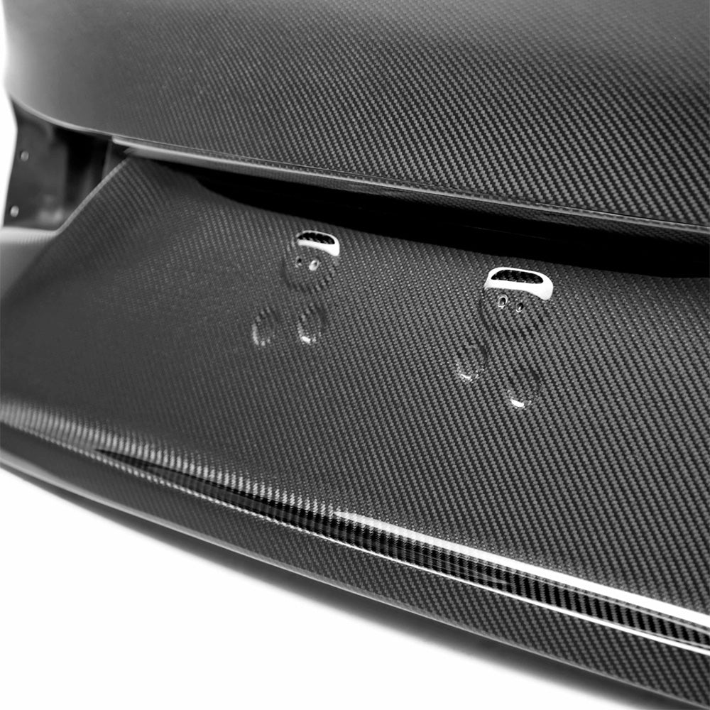 2014-2020年式 レクサス IS 用 セイボンカーボン カーボンファイバー C スタイル トランクカバー Seibon Carbon C-Style Carbon Fiber Trunk Lid For 2014-2020 Lexus IS (送料無料)