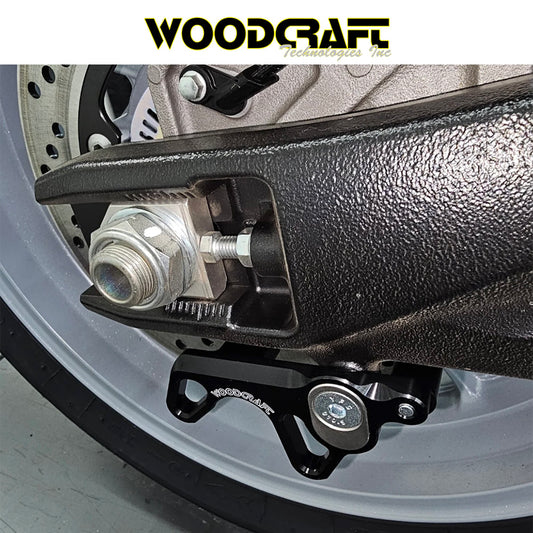 2011-2022年式 スズキ ＧＳＸ－Ｒ６００用 ウッドクラフト製スーパーバイクリフターセット　Woodcraft 27-4382B Suzuki GSXR600/750 Superbike Lifters (消費税、送料込み)